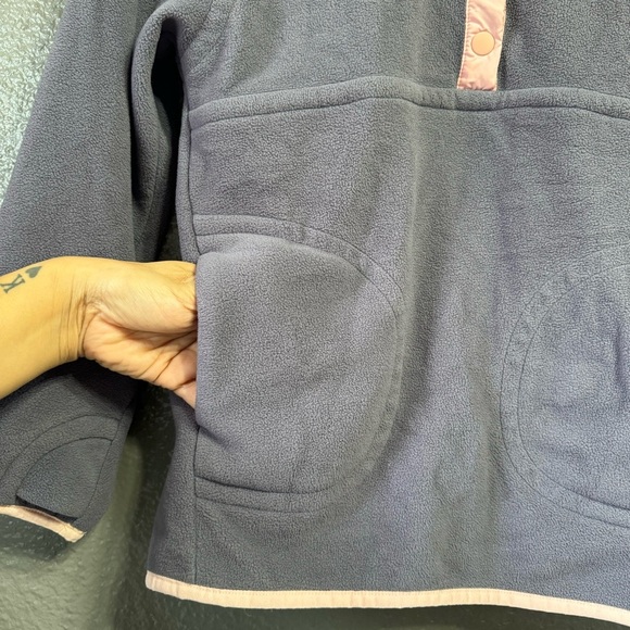 Athleta Girl Cold Snap Sweatshirt in Dusk Violet Size 8/10 - Picture 8 of 9